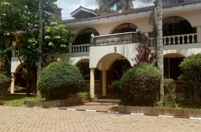 6 bedroom house for rent in Karen